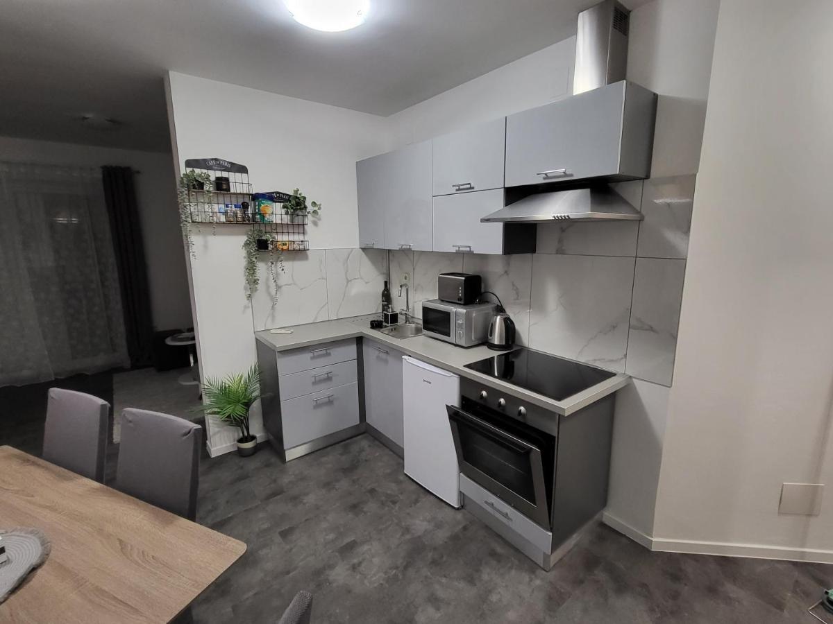 Apartmani Andiks Dramalj Exterior photo