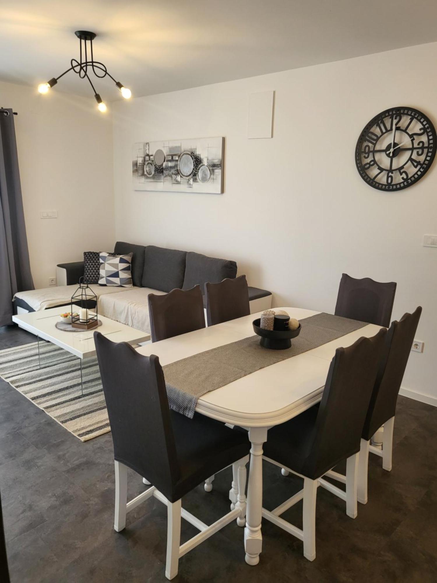 Apartmani Andiks Dramalj Exterior photo