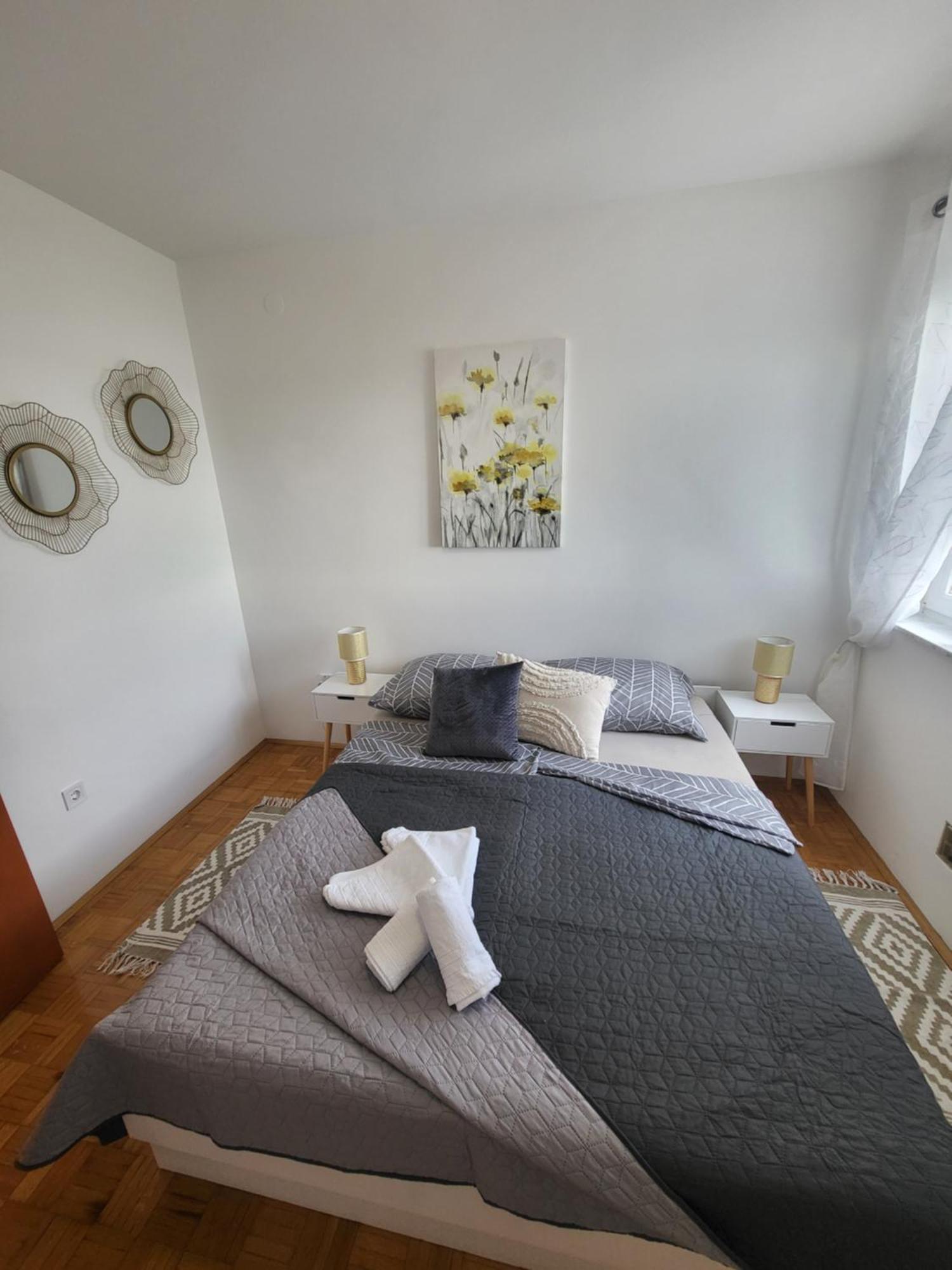 Apartmani Andiks Dramalj Exterior photo
