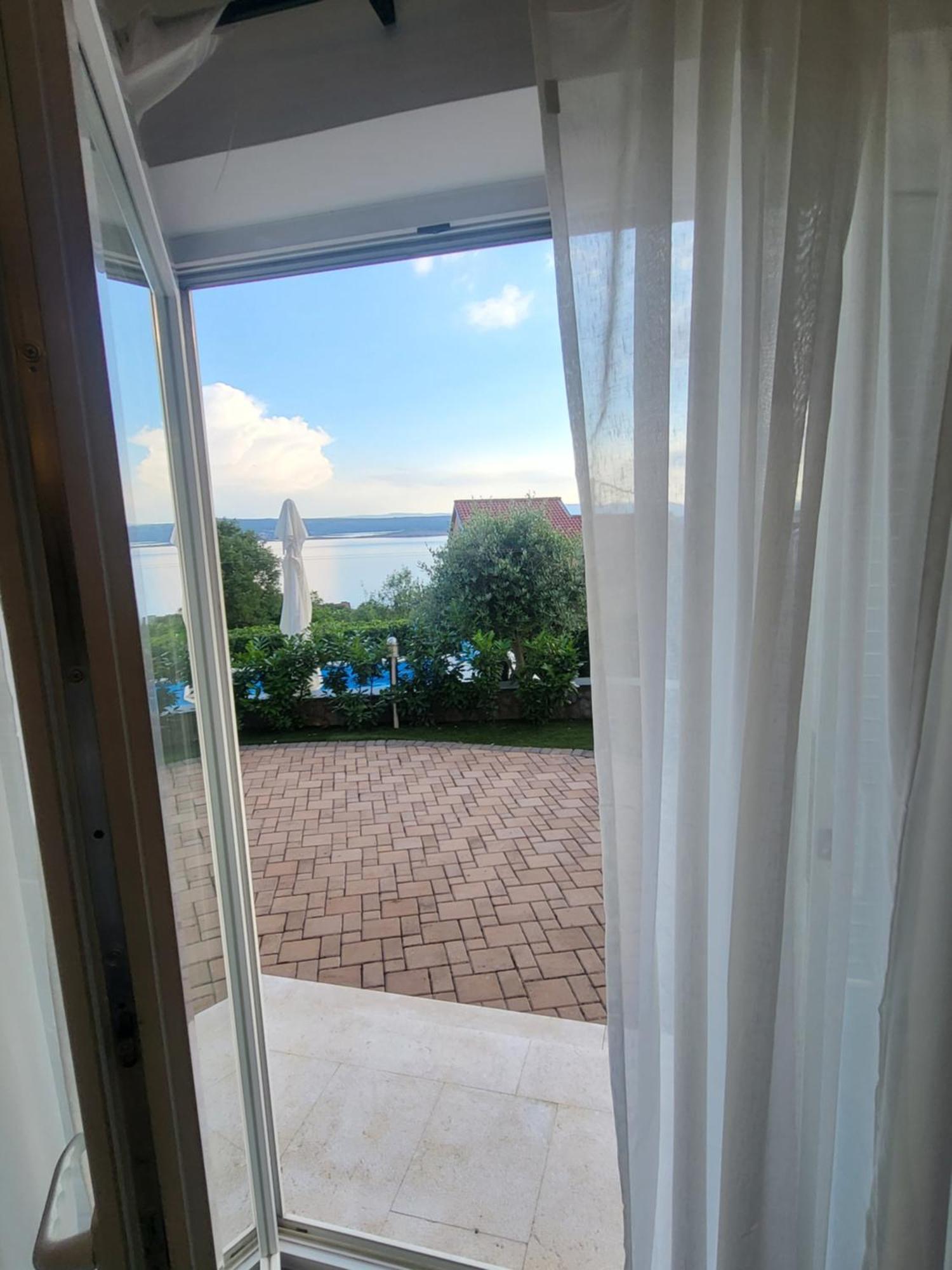 Apartmani Andiks Dramalj Exterior photo